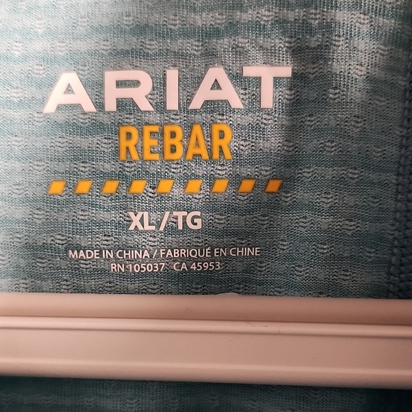 Ariat Teal Long Sleeve Hoodie Size XL - Picture 2 of 9